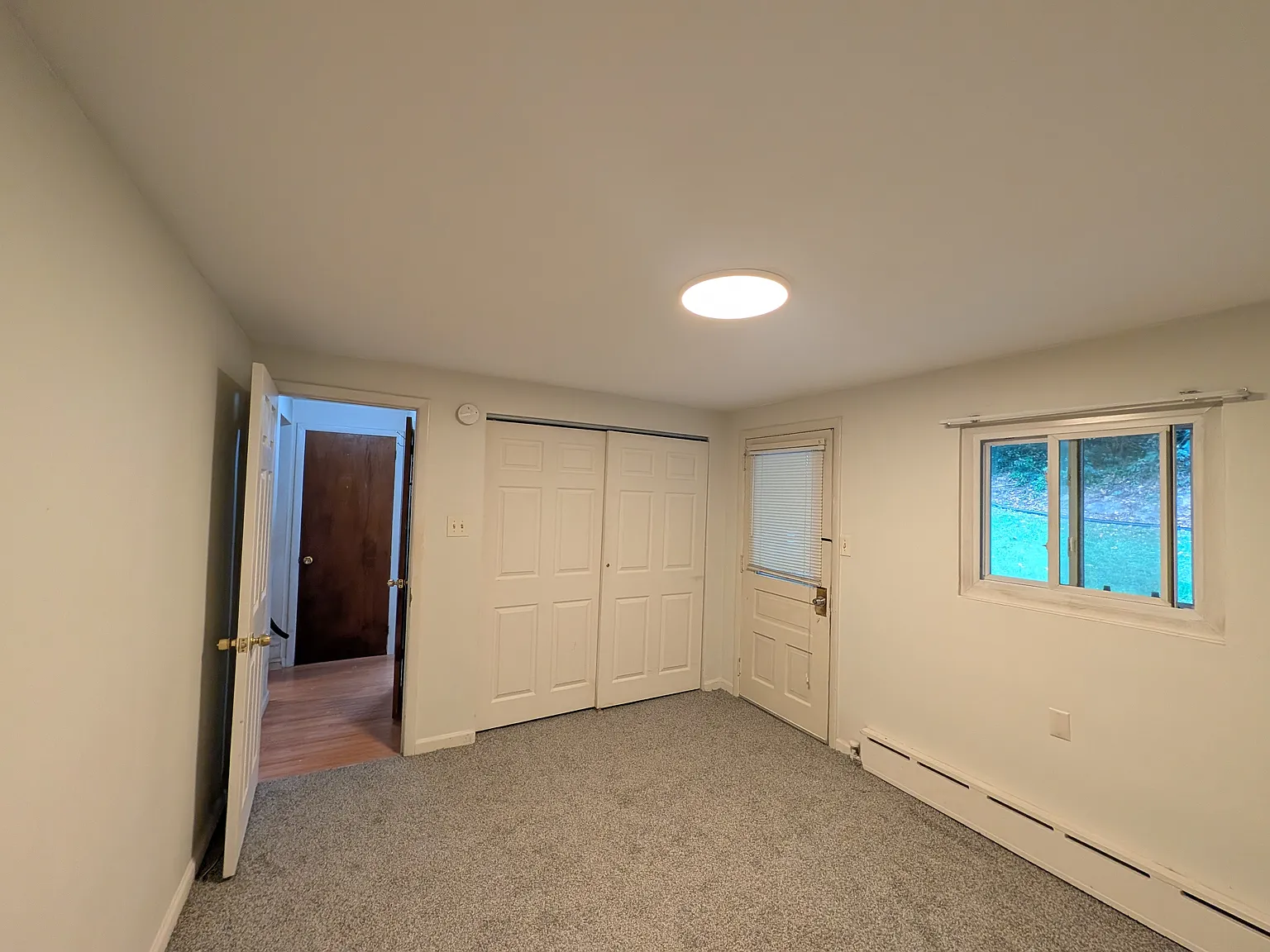1 bed, 560 sqft, $1,000 — Photo 2