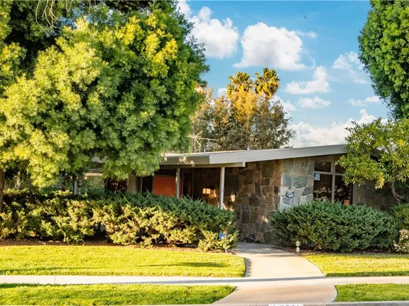 5381 E El Prado Ave, Long Beach, CA 90815