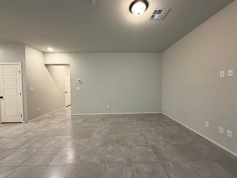7473 Garnet Moon St — Photo 15