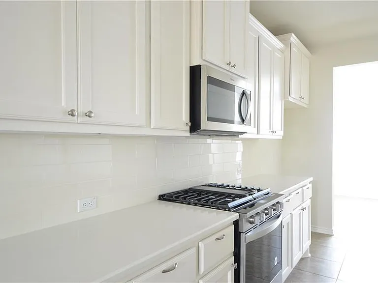 14403 McCoy Loop — Photo 9