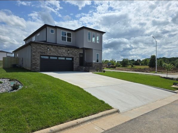 602 N Acacia Ave