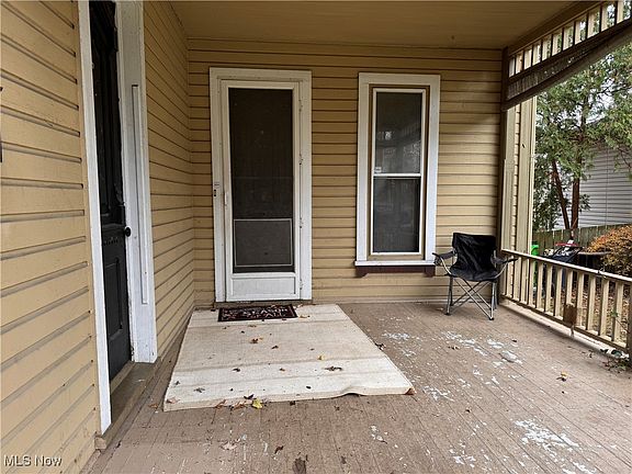 4th image of 524 N Bever St