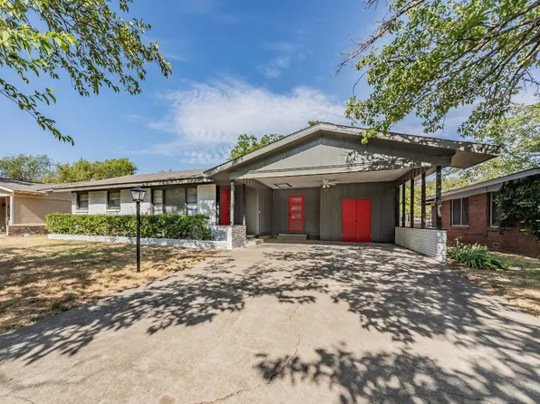 1320 Southern Blvd, Cleburne, TX 76033