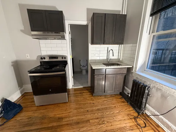 46 Jones St APT 402, Jersey City, NJ 07306