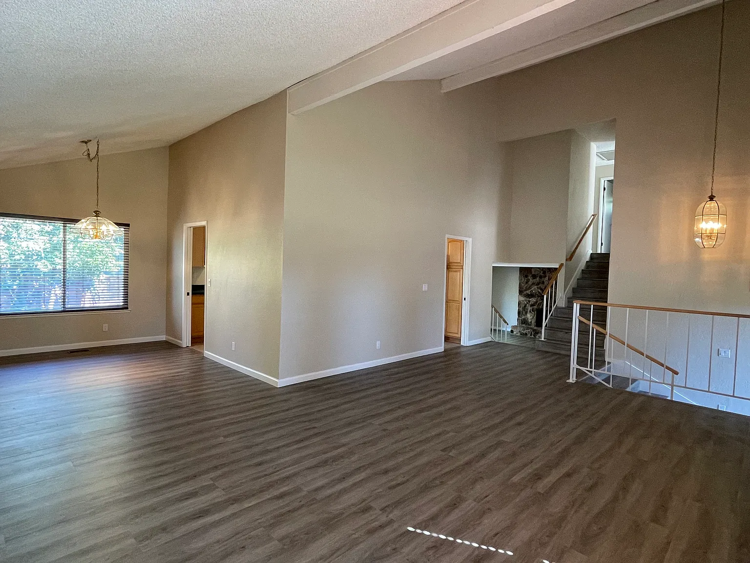 501 Mikado Pl — Photo 4