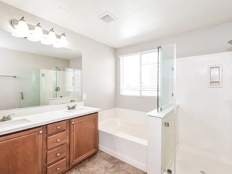 9521 Colorado Blue St — Photo 11