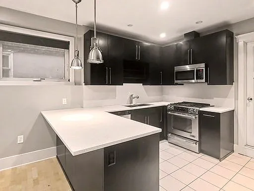 1014 E Denny Way #B — Photo 7