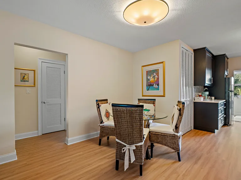 503 Monterey Blvd NE #2 — Photo 5