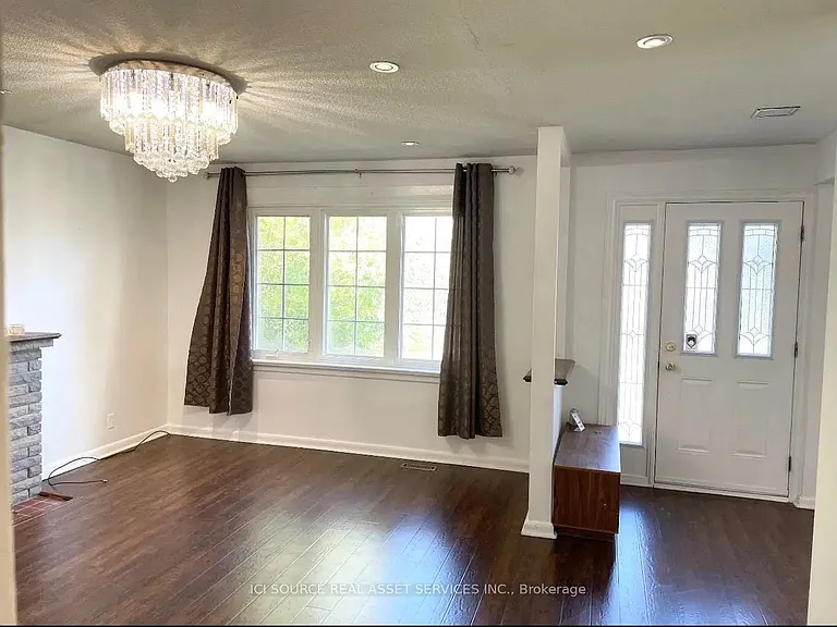 78 Tormore Dr #MAIN FL — Photo 8