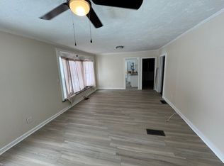 4966-4968 Elm St, North Rose, NY 14516