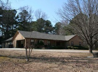 210 Browns Hill Ct, Tyrone, GA 30290