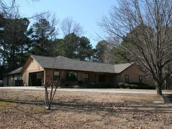 210 Browns Hill Ct, Tyrone, GA 30290