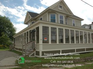 46 Central St, Winthrop, ME 04364