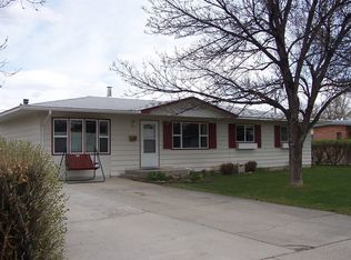 1015 Moose Dr, Riverton, WY 82501