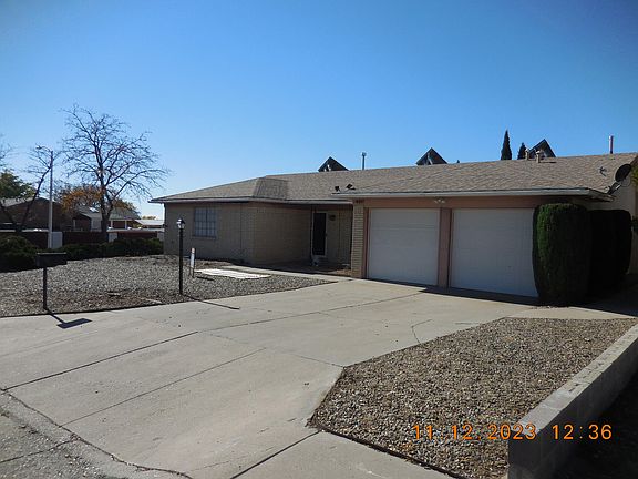 2nd image of 4801 Sarasota St NE