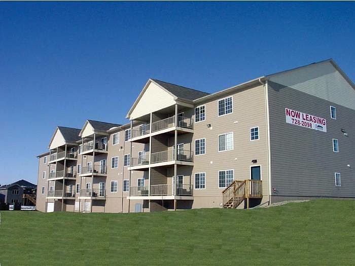 1st image of 1010 E Sunrise Pl APT 206
