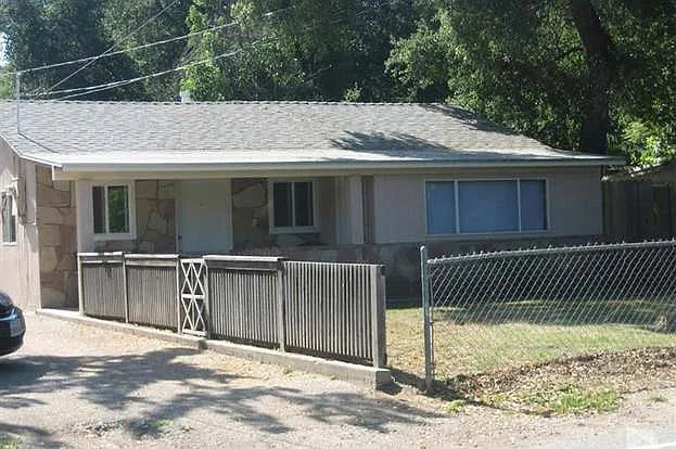 144 N La Luna Ave — Photo 10