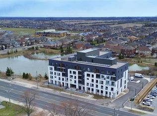 Peak Condos, Hamilton, ON L0R 1P0