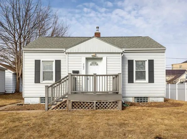 805 Euclid St, Dubuque, IA 52001