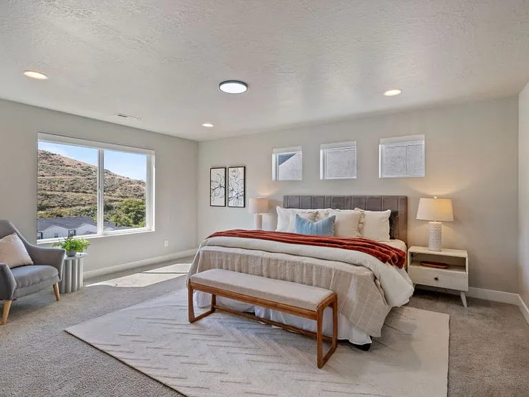 2101 W Northridge Dr — Photo 20