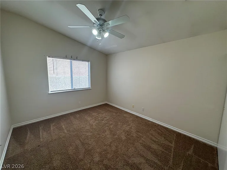 2109 Cedar Hills St — Photo 21
