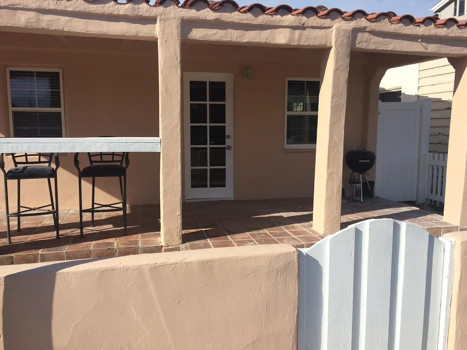 2 bed, 850 sqft, $5,050 — Photo 2