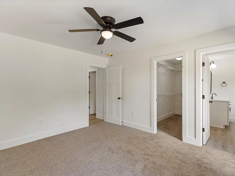 Arlington Townes Modern 3-Bedroom Townhomes in Greer, SC — Photo 48