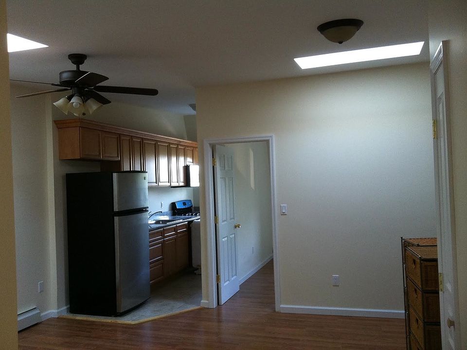 1st image of 2156 23rd St #2