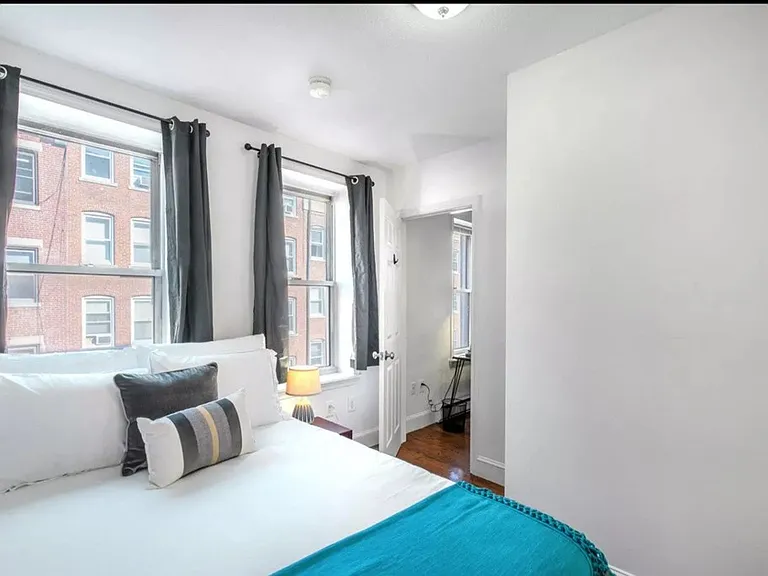 164 Endicott St #2 — Photo 8