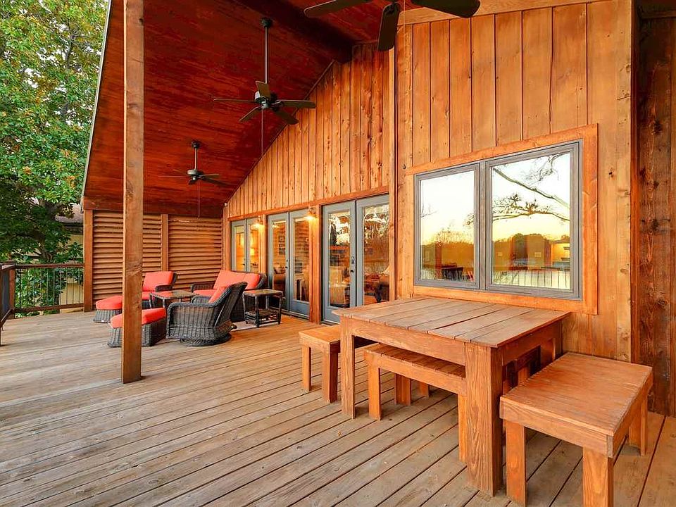 1st image of 723 Sandy Mountain Dr
