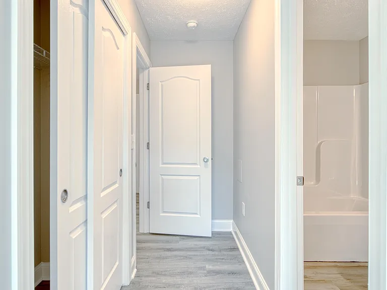 1210 Providence Blvd — Photo 27