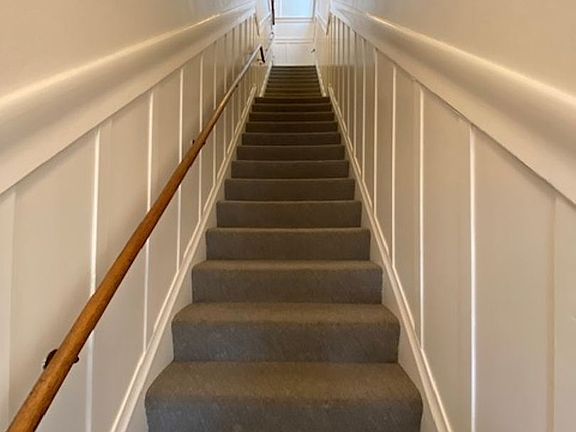 4th image of 231-235 Ashbury St #231