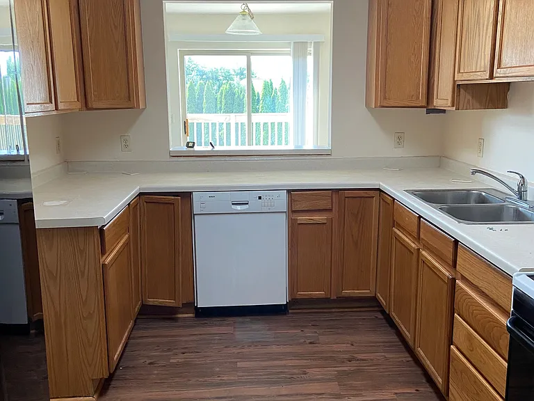 514 N Westmount Dr #1 — Photo 10