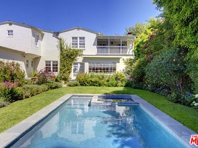 517 Avondale Ave, Los Angeles, CA 90049 | Zillow