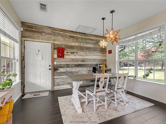 4th image of 11345 La Fountain (pvt) Ln