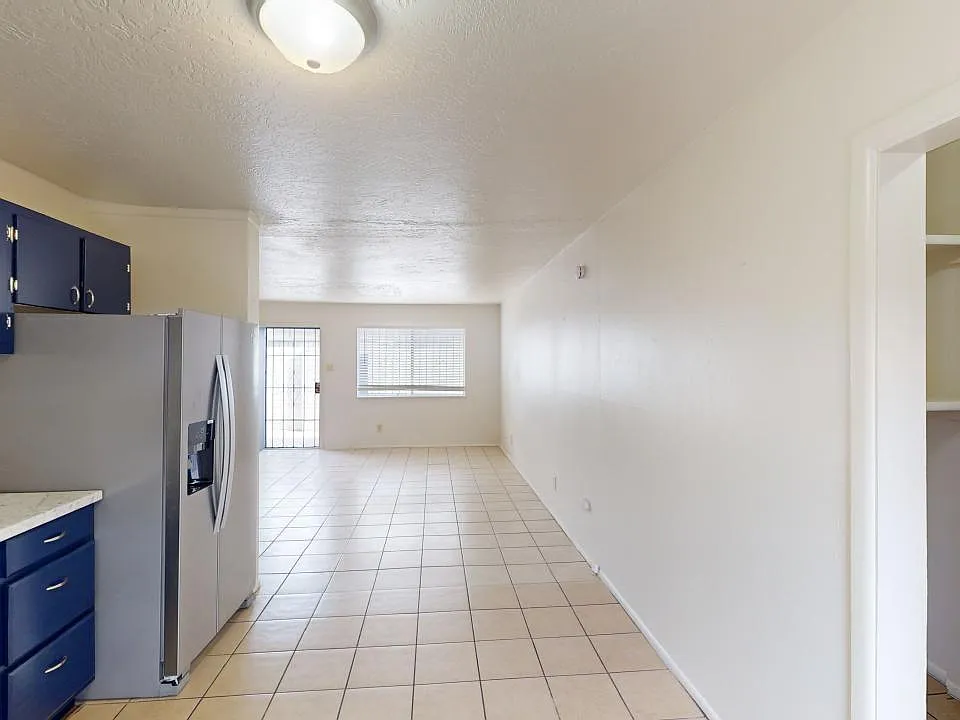 Quality, Remodeled 2 Bedroom Patio Apts. in South UNM