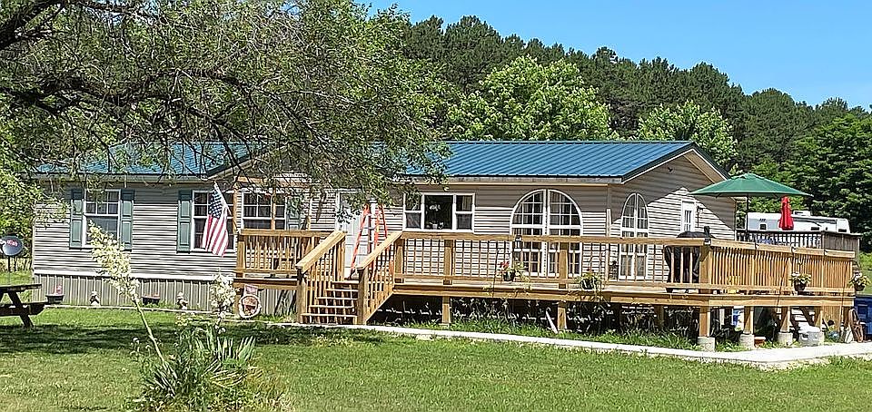 1st image of 10398 Daugherty Ln
