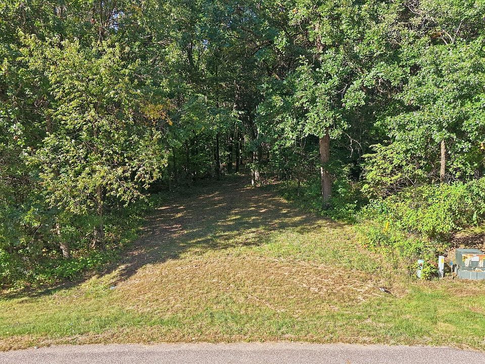 1st image of 146th Ave