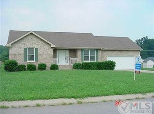1936 Bridgewater Dr, Clarksville, TN 37042