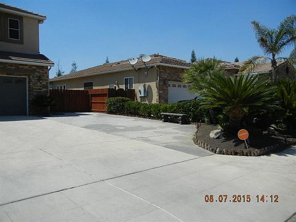 5th image of 8563 N Paula Ave