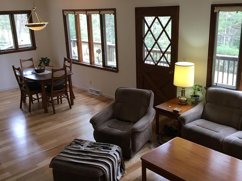 867 E Arbutus Lake Rd, Traverse City, MI 49696 Zillow