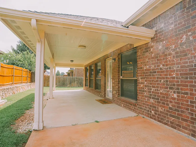 3240 Paseo — Photo 46