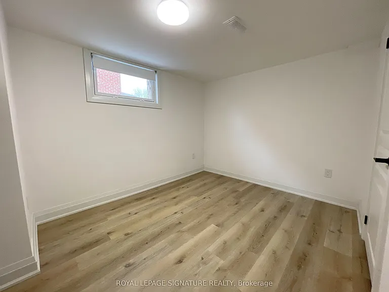 282 E 18th St #BASEMENT — Photo 6