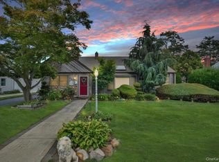 115 Primrose Ave, Massapequa Park, NY 11762