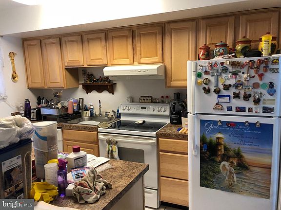 2nd image of 9 W Orndorff Dr