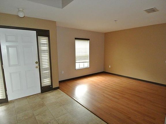 3rd image of 17043 Torvest Ct