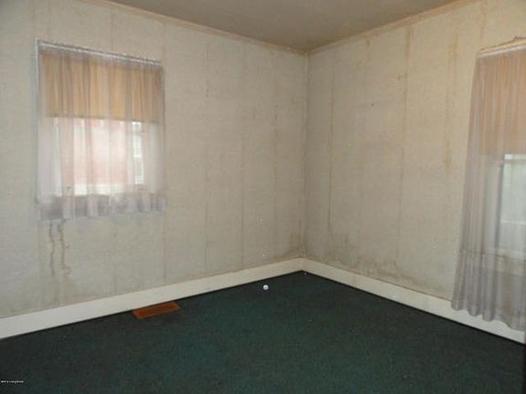 4th image of 511 N 39th St
