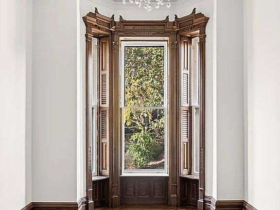 5th image of 323 Washington Ave #1