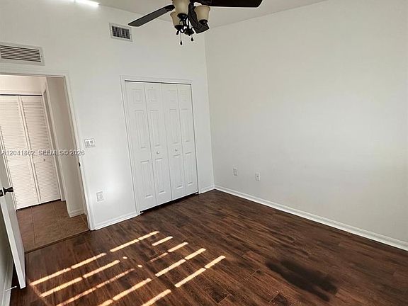 5th image of 2920 SE 12th Rd Unit 203-30