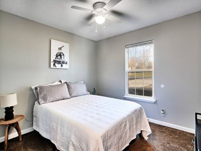 (Undisclosed Address), Clarksville, TN, 37040